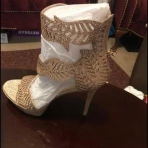 Jessica Simpson Heels